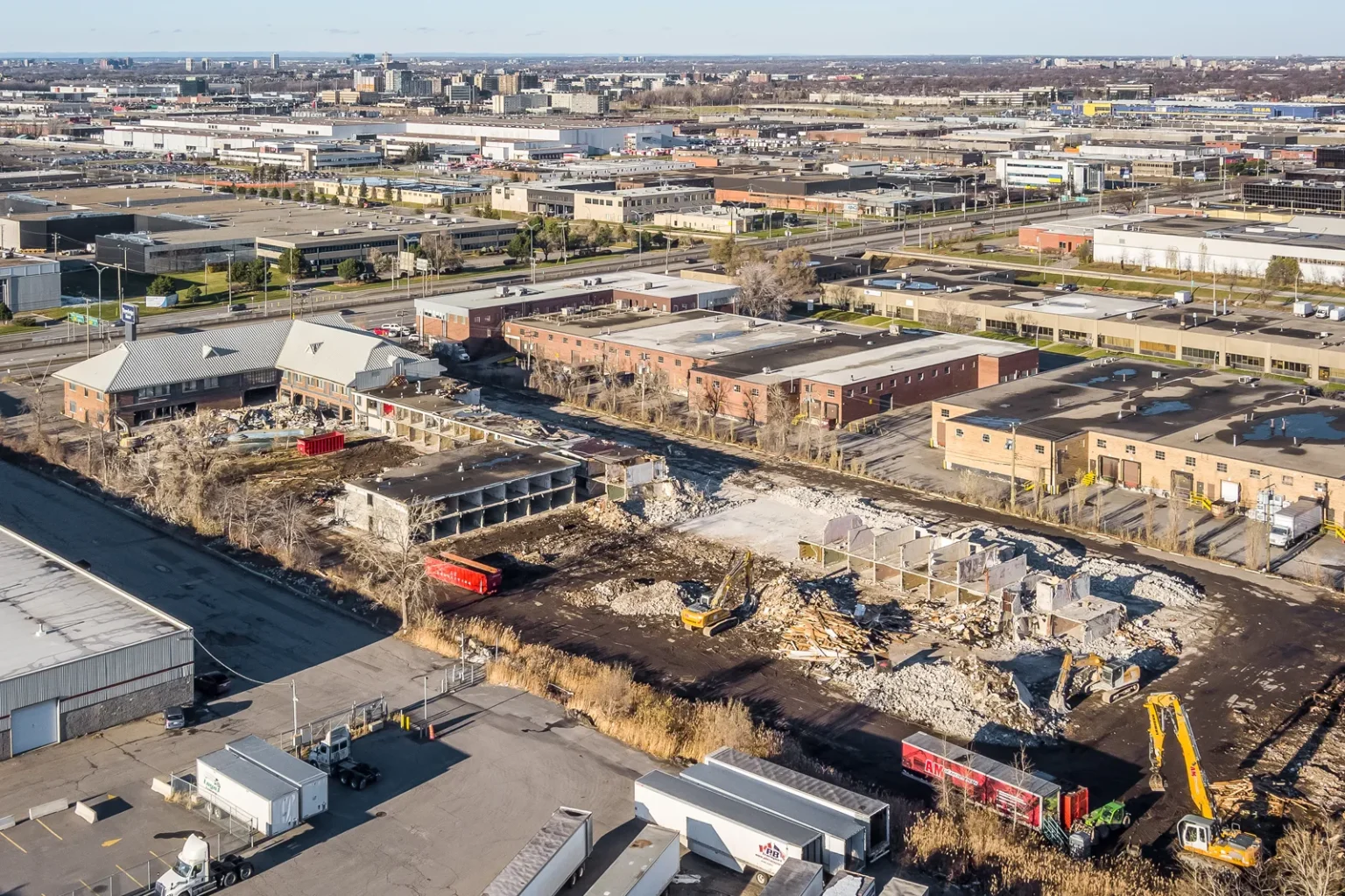 Excavation et travaux de terrain d'un grand projet de développement