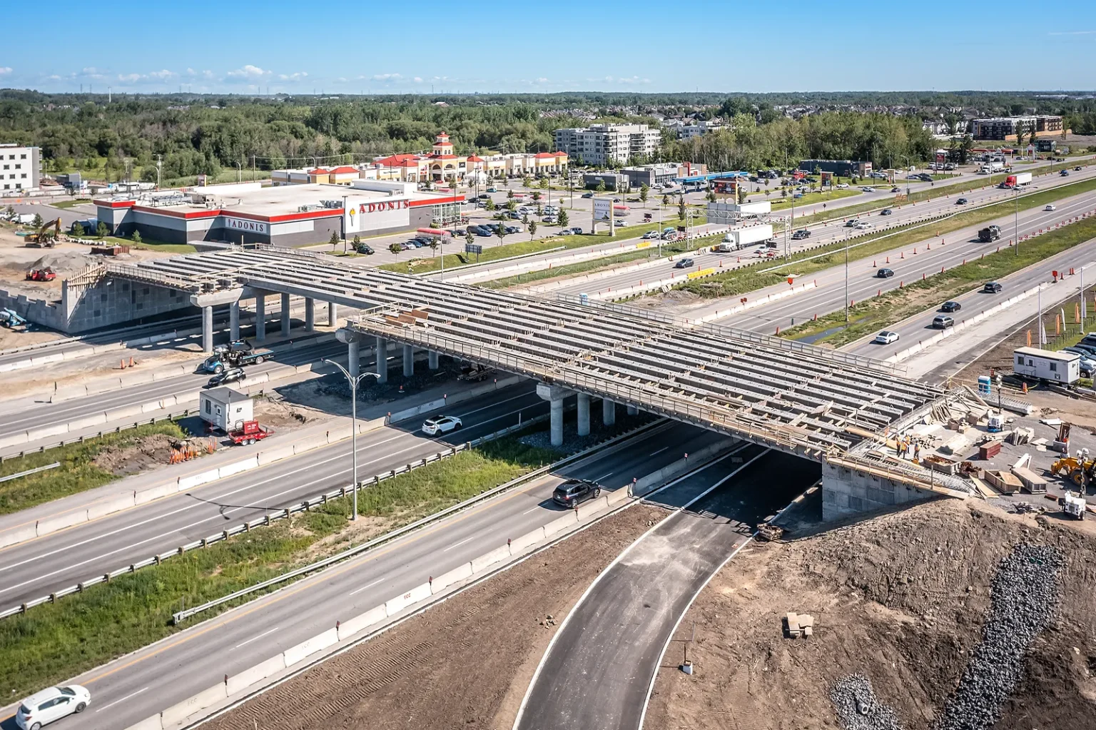Travaux d'ingénierie et de construction d'une infrastructure routière